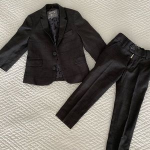 Suit